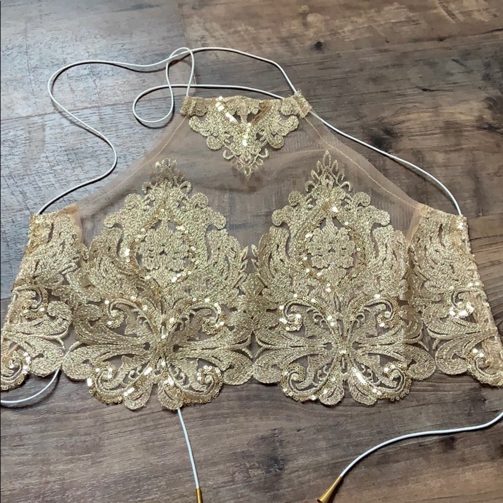 Backless Crop Top